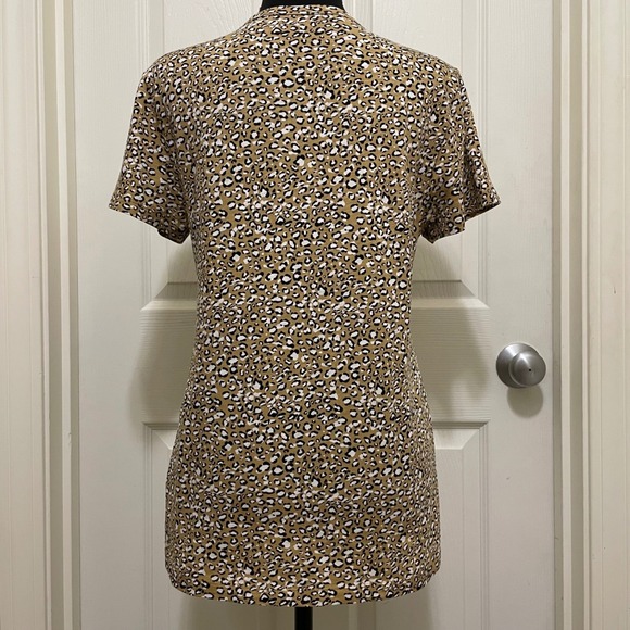 J.Crew Studio Tee Casual Crew Neck Top Cotton Leopard Print Shirt Short Sleeve M - Picture 6 of 9